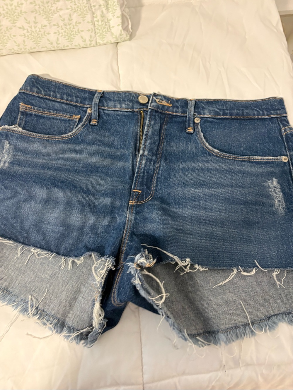 Good American Denim Shorts Size 10/30